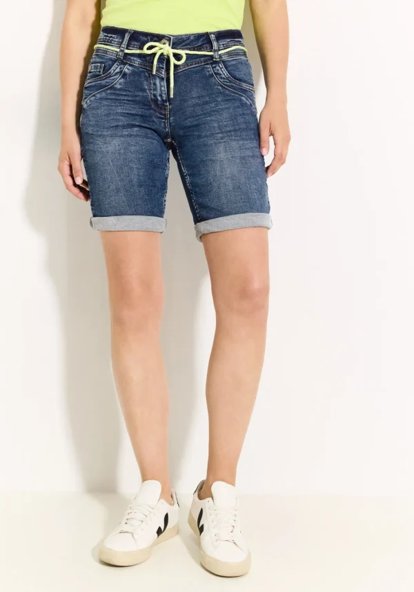 Short bleu grande taille Marie Laure vue face - Giulia Collection Coutances