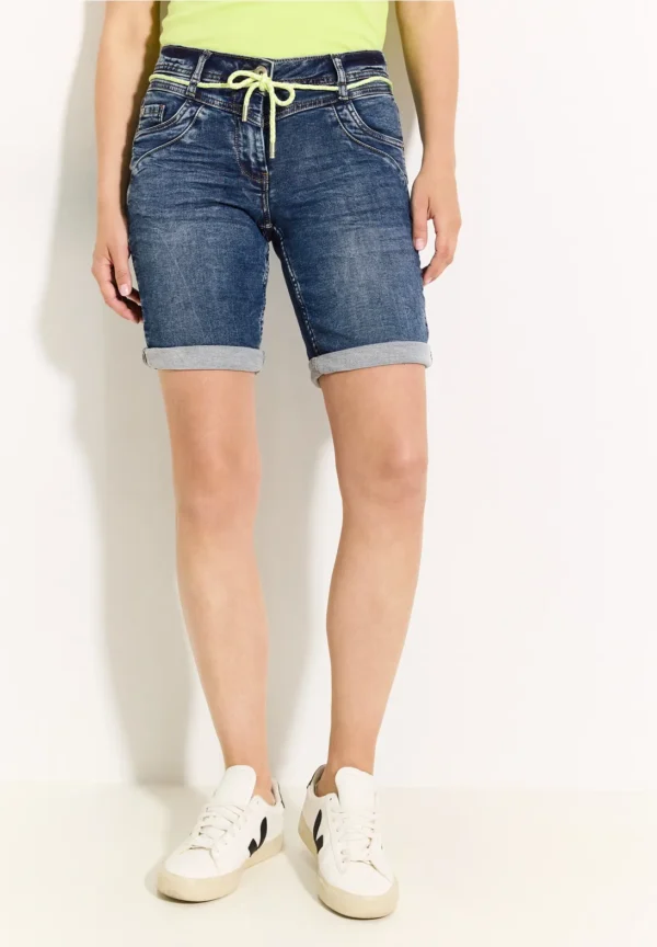 Short bleu grande taille Marie Laure vue face - Giulia Collection Coutances