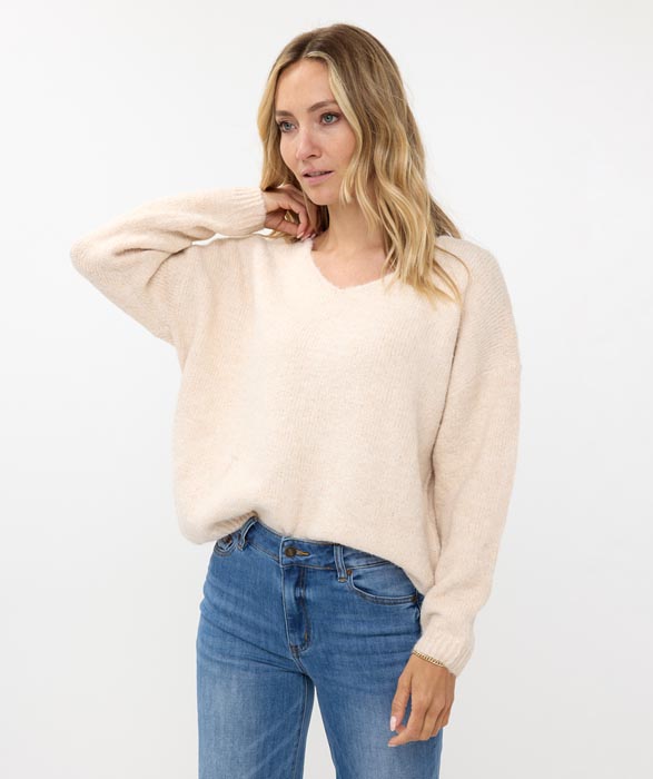 Pull beige grande taille Layla vue face - Giulia Collection Coutances