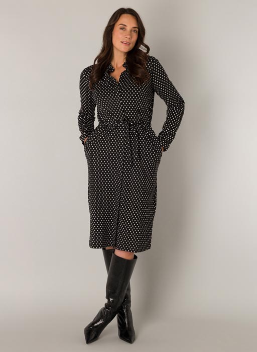 Robe noire grande taille Nela vue face - Giulia Collection Coutances